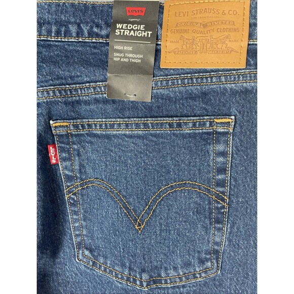 Levis Premium Jeans Wedgie Straight High Rise 31x28 Blue Dark Wash Big E NWT - Picture 9 of 10